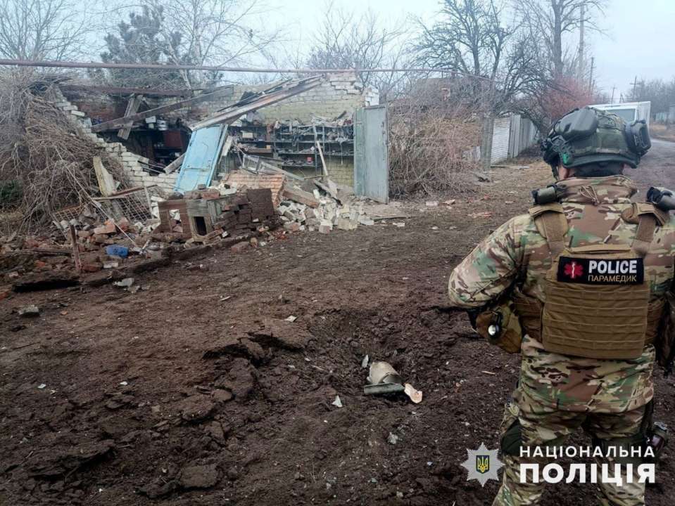 Наслідки російських обстрілів за минулу добу/Фото: Нацполіція Наслідки російських обстрілів за минулу добу/Фото: Нацполіція