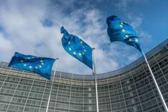 ЄС продовжив персональні санкції у зв'язку з агресією рф проти України/Фото: gettyimages Ще на пів року: ЄС продовжив персональні санкції у зв'язку з агресією рф проти України