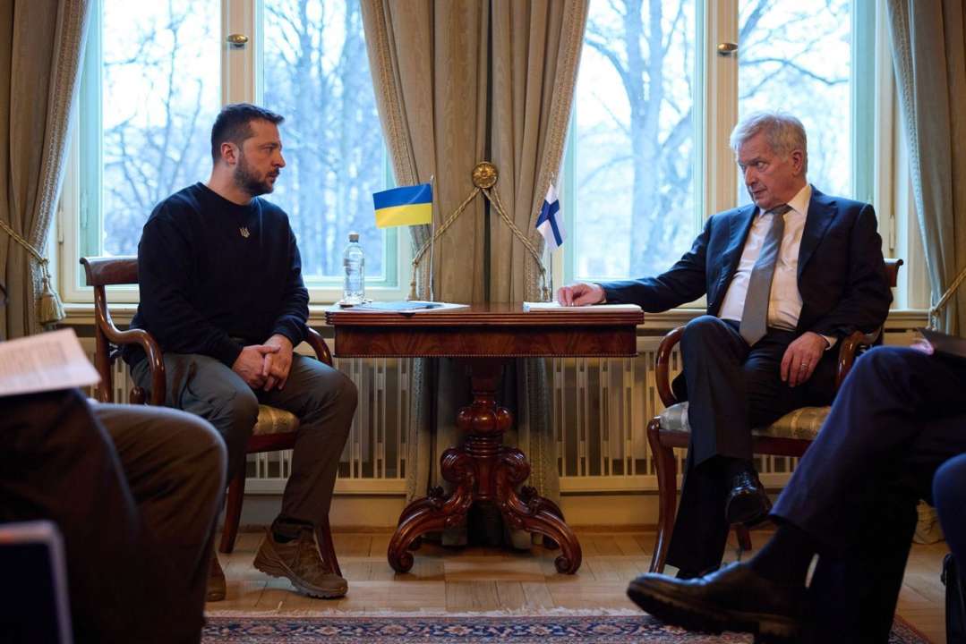 Зеленський зустрівся з очільниками Фінляндії, Швеції, Данії та Ісландії/Фото: Володимир Зеленський/Telegram Володимир Зеленський та президент Фінляндії