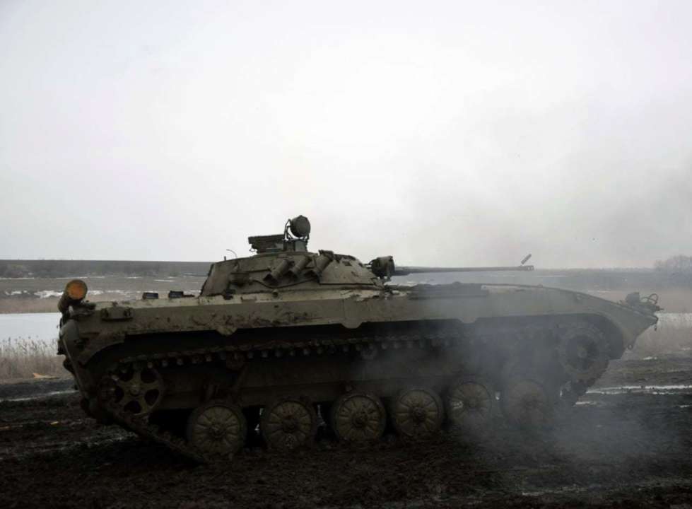 На Донбассе подорвался украинский военный, еще один пострадал при обстреле/Фото: штаб ООС Танк