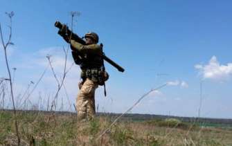Втрати окупантів станом на 26 січня 2023 року/Фото: Генштаб ЗСУ/Facebook Український військовий з ПЗРК