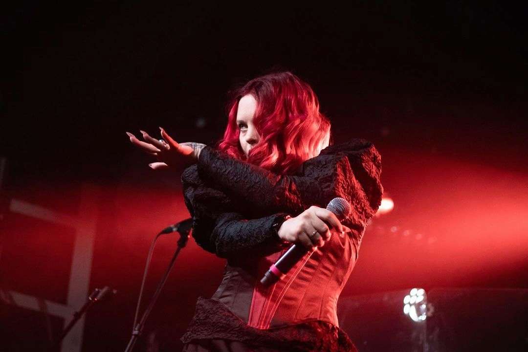 Юлия Юрина / Фото: instagram.com/yurina_yuyu Украинская певица Юлия Юрина публично сожгла паспорт рф в новом клипе