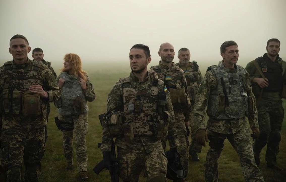 "Уособлення волі українців": у День тероборони "Антитіла" показали унікальні фото з фронту
