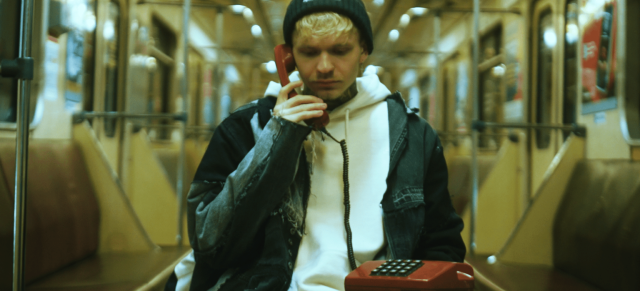 DEMCHUK презентував україномовну версію хіта "Sorry": розірвав TikTok