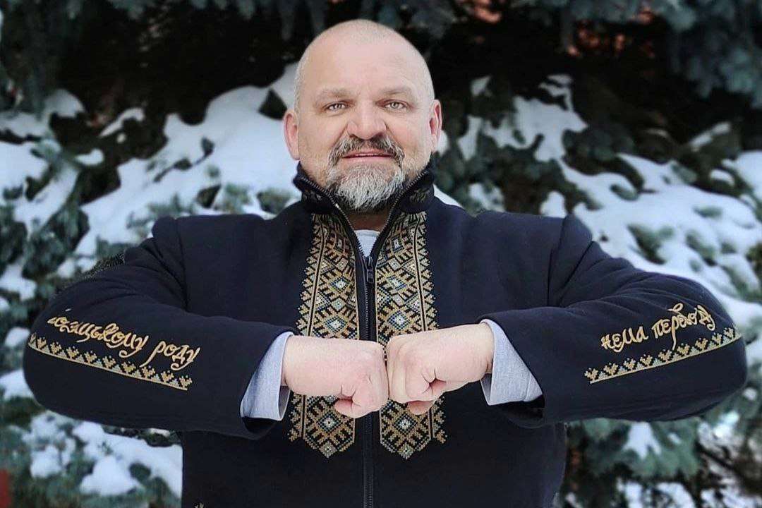 Василий Вирастюк стал отцом в четвертый раз: ребенка стронгмену родила на 11 лет младшая избранница