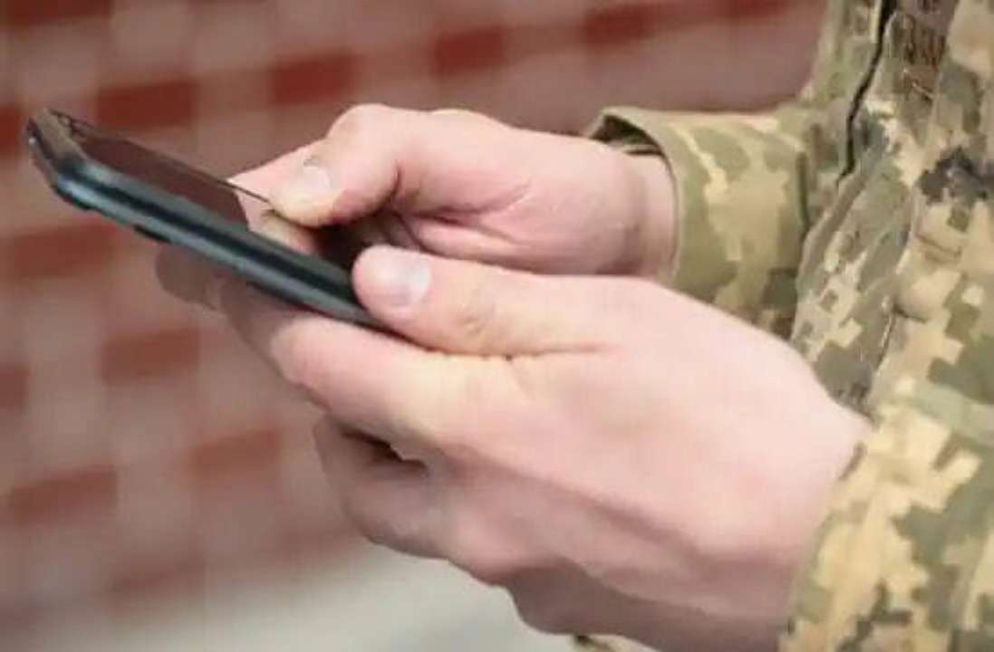Как действовать в случае звонка военнопленного/Фото: newsua Как действовать в случае звонка военнопленного "с той стороны" – советы КШППВ