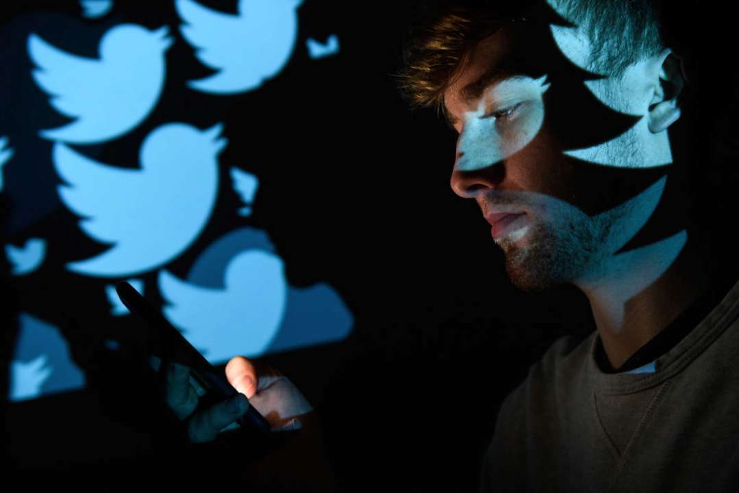 Twitter перестал отправлять украинским пользователям смс-подтверждение на вход/Фото: Getty Images Twitter