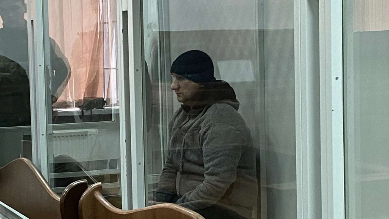 Головного ката донецької "Ізоляції" Куликовського засудили до 15 років тюрми/Фото: Суспільне Головного ката донецької "Ізоляції" Куликовського засудили до 15 років тюрми/Фото: Суспільне