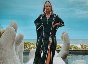 Фото: Instagram/luciajavorcekova Словацька модель без бюстгальтера позувала на узбережжі моря