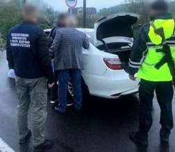 20 із 30 обіцяних квартир бізнесмен зареєстрував за власною будівельною фірмою, а 9 з них – розпродав приватним особам, отримавши надприбутки 20 із 30 обіцяних квартир бізнесмен зареєстрував за власною будівельною фірмою, а 9 з них – розпродав приватним особам, отримавши надприбутки