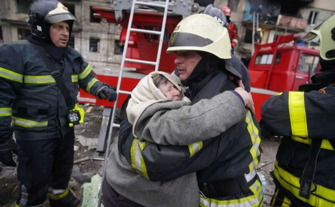 ГСЧС на страже спасения людей ГСЧС на страже спасения людей