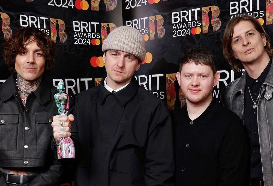 Bring Me the Horizon / Фото: instagram.com/bringmethehorizon Оллі Сайкс з Bring Me the Horizon не здатен мовчати: зворушливе звернення до українців