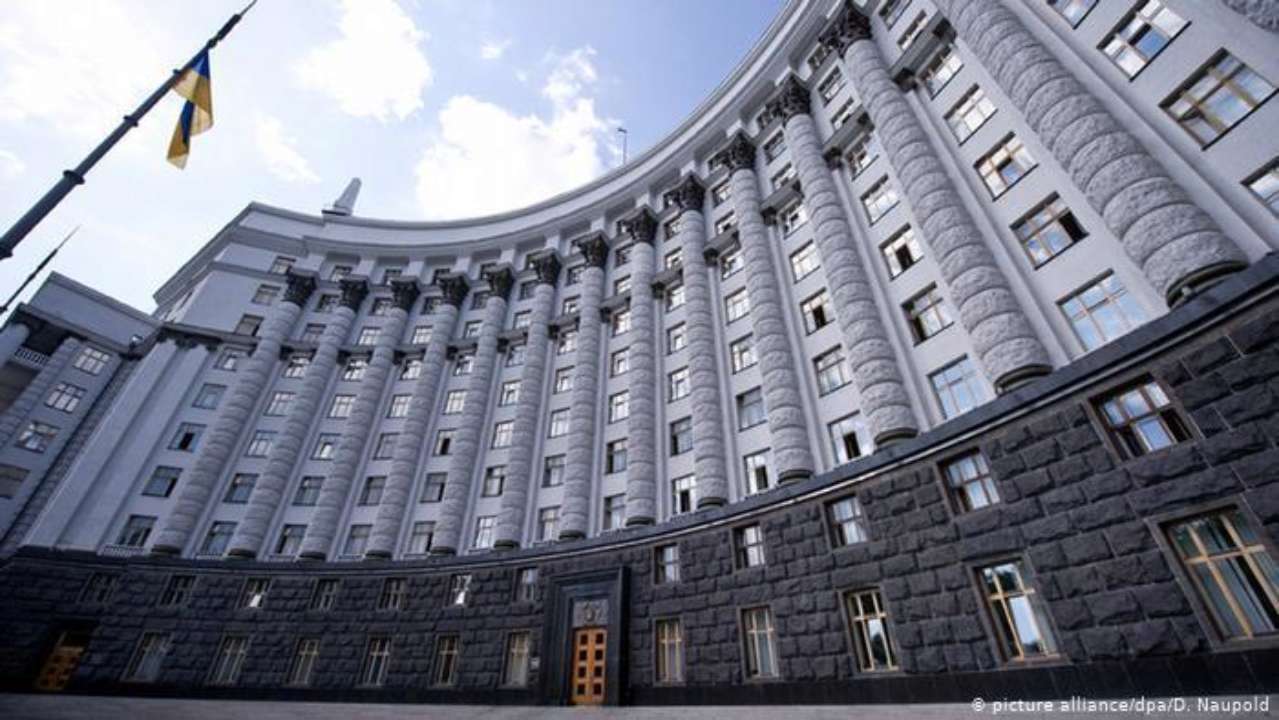 Кабінет міністрів дозволив проведення конференцій та семінарів