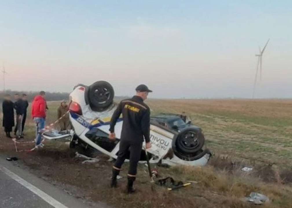 novosti-n.org На трасі Миколаїв - Одеса зіткнувся автомобіль поліції та Mitsubishi. Фото
