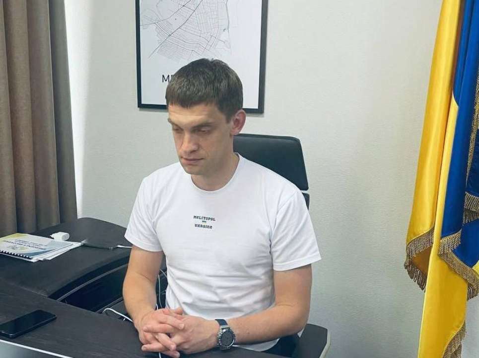 Они хотят запугать жителей ВОТ, потому что вся их "власть" только на страхе и держится Они хотят запугать жителей ВОТ, потому что вся их "власть" только на страхе и держится
