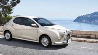 Mitsuoka Viewt на базе Yaris/Фото: Mitsuoka Jaguar mark 2 после бабушкиных пирожков: японский бренд Mitsuoka представил хэтчбек в стиле ретро