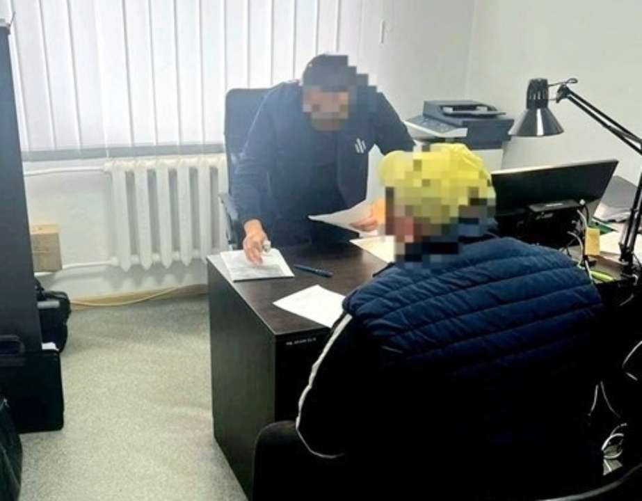 У Тернополі судитимуть двох працівників тернопільського ТЦК, які катували чоловіків/Фото: Офіс генпрокурора У Тернополі судитимуть двох працівників тернопільського ТЦК, які катували чоловіків/Фото: Офіс генпрокурора