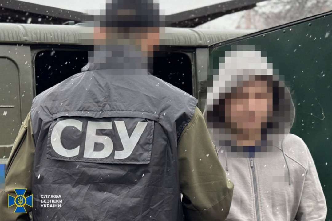 СБУ задержала с Нацполицией поджигателей: которые орудовали под Киевом и в Прикарпатье / Фото: t.me/SBUkr СБУ задержала с Нацполицией поджигателей: которые орудовали под Киевом и в Прикарпатье / Фото: t.me/SBUkr