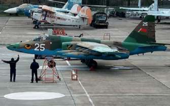Россия хочет переоборудовать белорусские самолеты Су-25. Фото: Online.ua белорусские самолеты Су-25