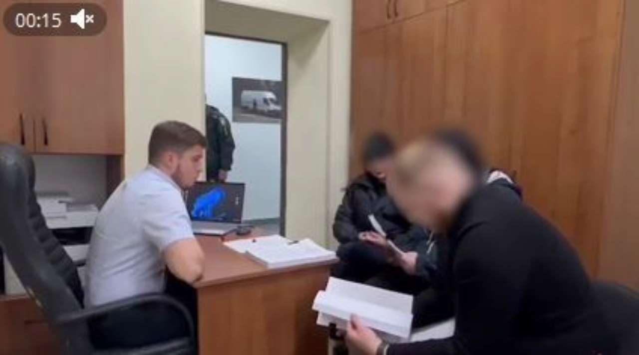 За скоєне катам загрожує до 15 років позбавлення волі За скоєне катам загрожує до 15 років позбавлення волі