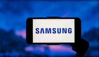 Владельцы смартфонов Samsung массово сталкиваются с проблемами/Фото: Getty images Владельцы смартфонов Samsung массово сталкиваются с проблемами/Фото: Getty images