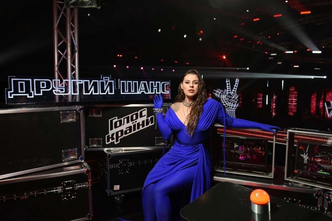 Солистка группы KAZKA рассказала, почему решила похудеть на 35 килограмм