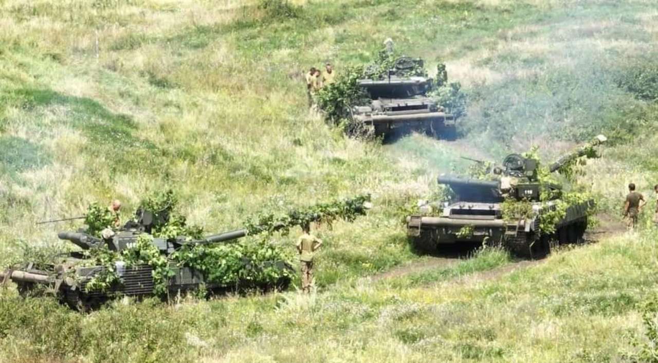 Идут тяжелые бои, армия рф безуспешно ведет наступательные действия на восточном фронте – Ковалев