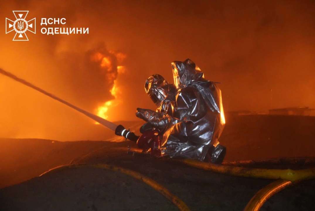 Наслідки ворожих атак на 11 березня/Фото: ДСНС Наслідки ворожих атак на 11 березня/Фото: ДСНС