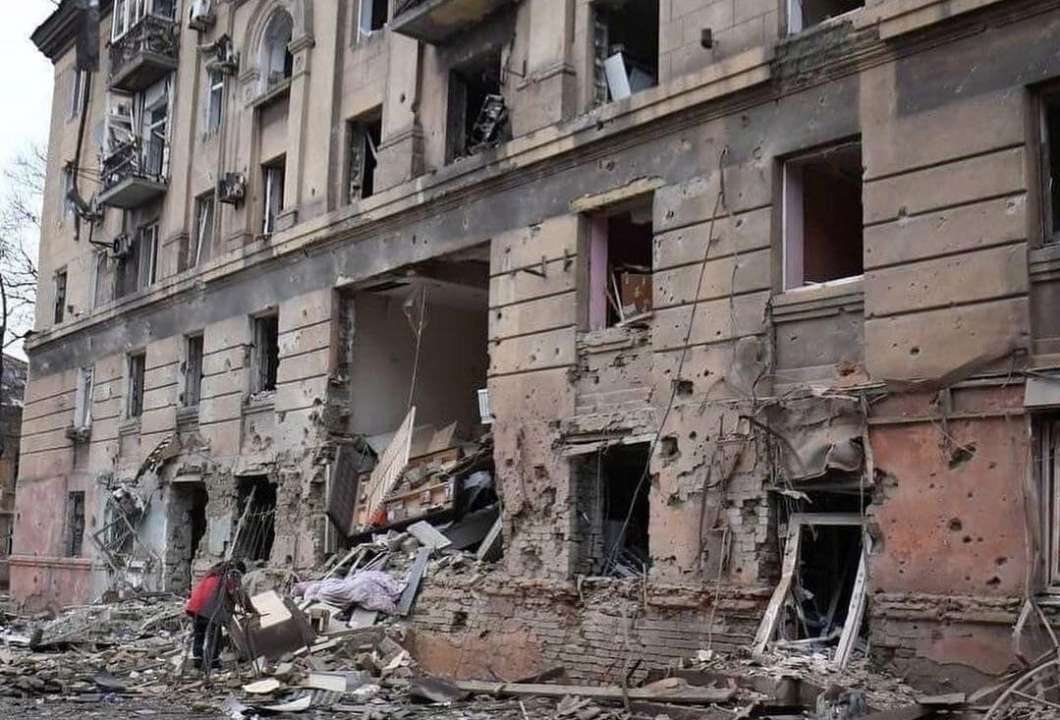 В Мариуполе украинские морпехи уничтожили российские танки и БМП