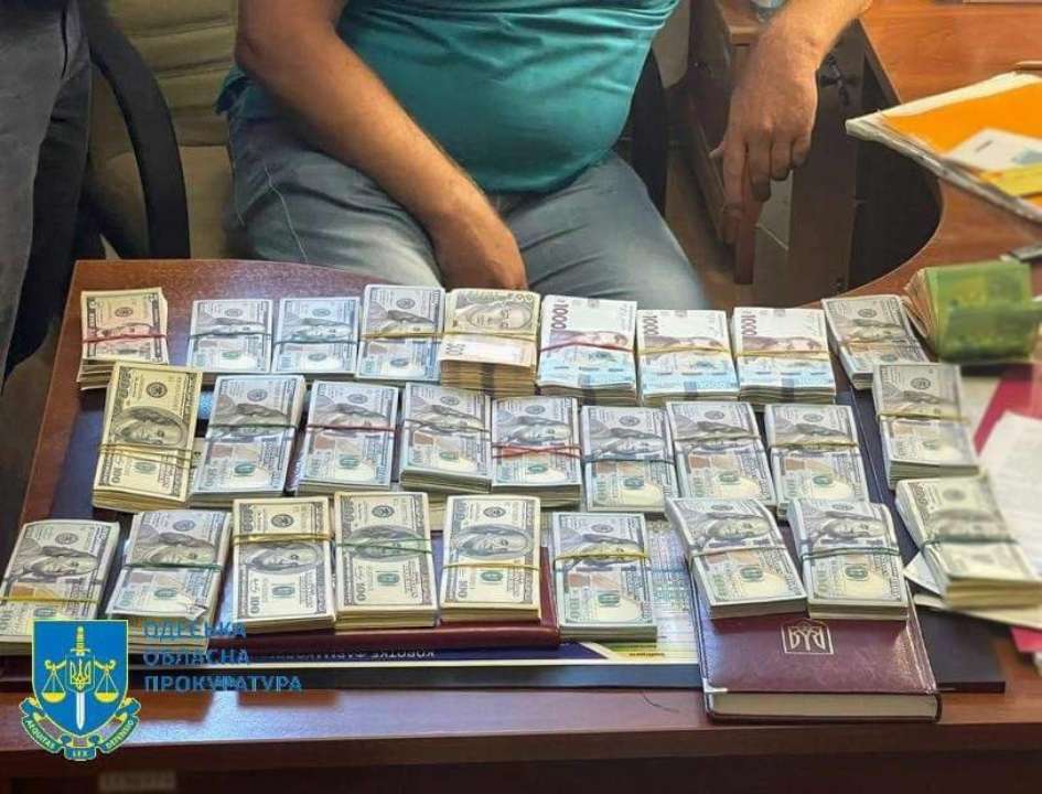 Хирург требовал от вынужденного переселенца 1200 долларов за бесплатную операцию