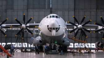 Украинский самолет "Антей" / Скриншот из видео на Ютуб-канале "Antonov Company" Легендарный "Антей": 59 лет со дня первого полета