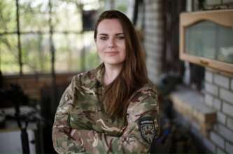 Загинула парамедик, доброволиця батальйону "Госпітальєри" Ірина "Чека" Цибух Під час ротації на Харківському напрямку не стало "Чеки" – Госпітальєрки Ірини Цибух