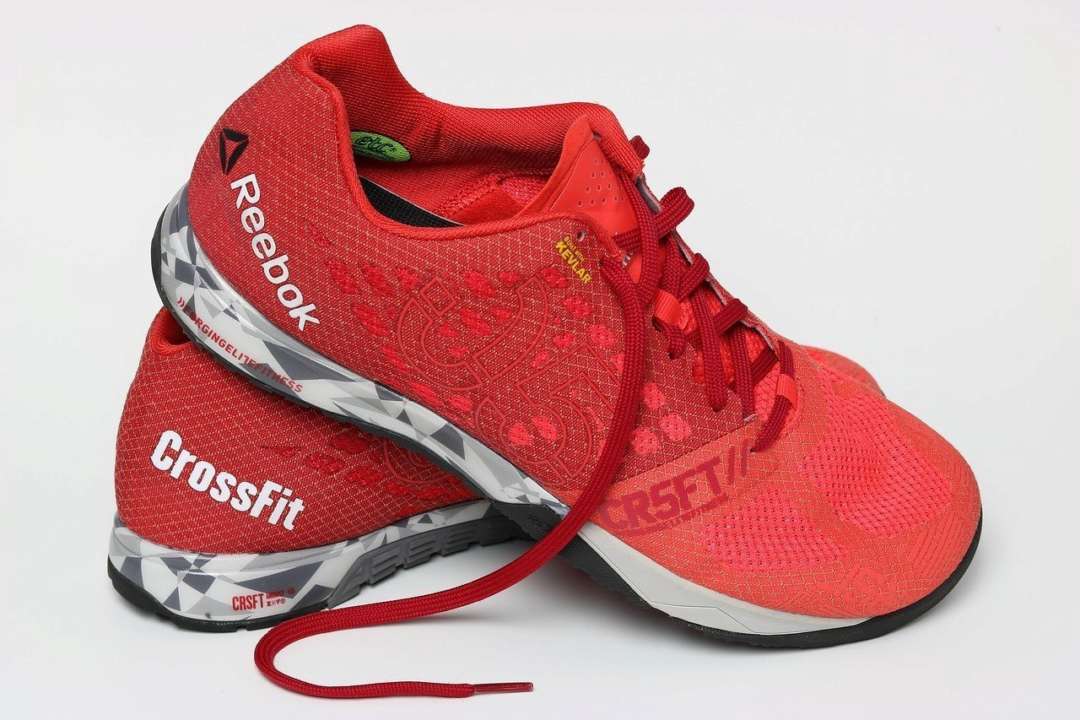 Компанія Adidas почала процес продажу бренду Reebok