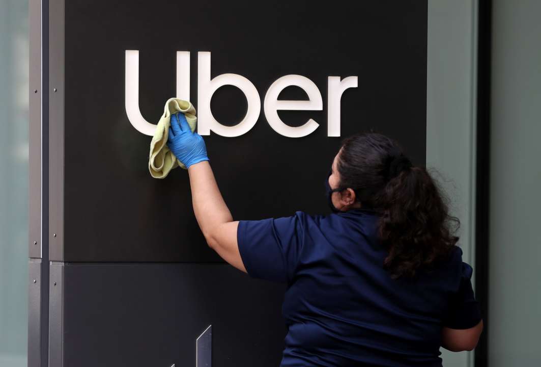 Фото: Getty Images/Автор - Justin Sullivan В Техасе Uber будет платить штрафы за водителей, которые везут женщин на аборт