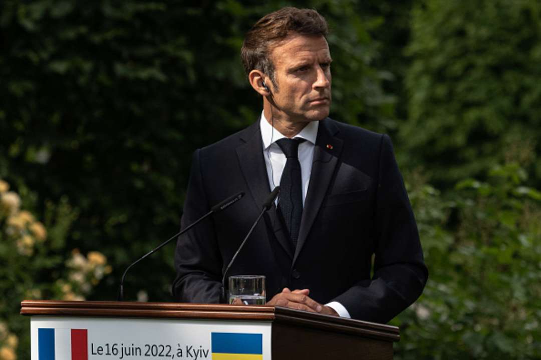 Штурмову авіацію і танки було домовлено не постачати Україні/Фото: Alexey Furman/Getty Images Макрон підтвердив домовленість країн Заходу не постачати Україні штурмову авіацію і танки