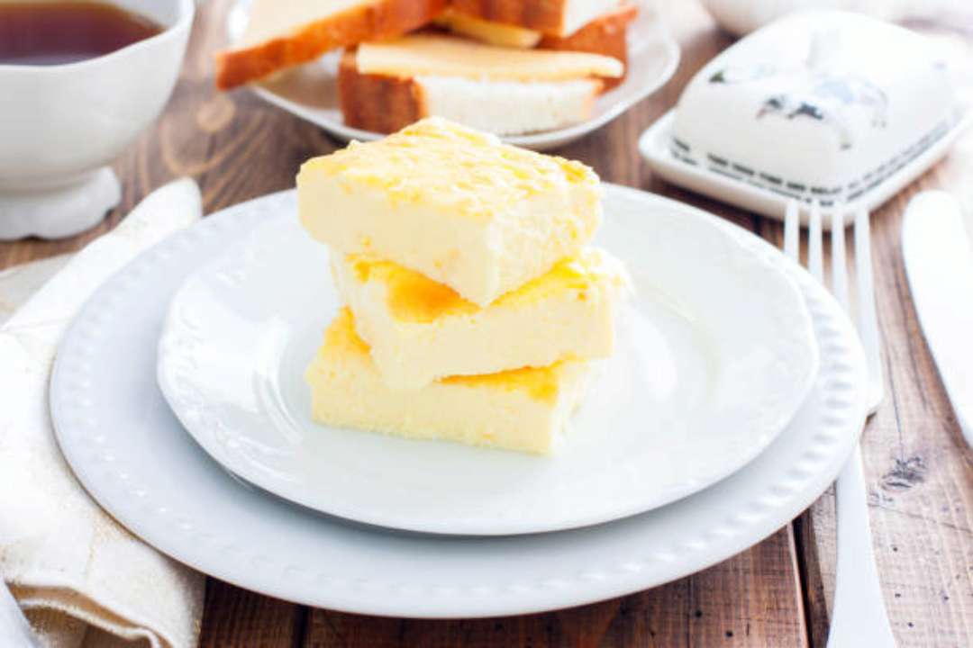 Вкус детства: нежный и пышный омлет в духовке