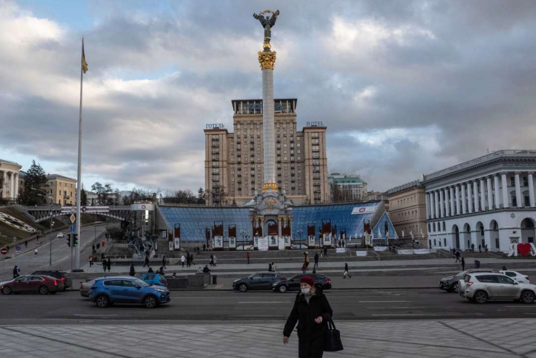 У Шевченківському районі Києві пролунали два вибухи під час повітряної тривоги