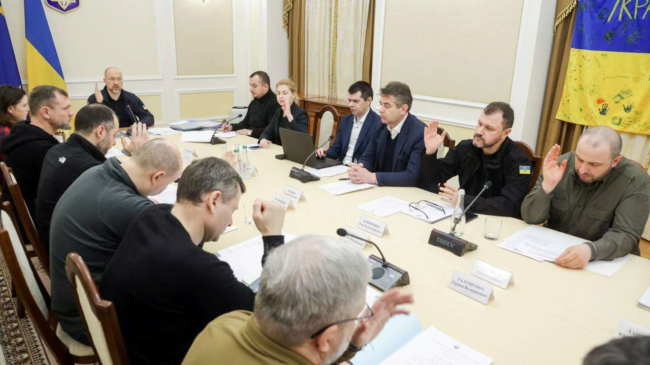 Важливі рішення КМУ від 16 січня / Фото: Денис Шмигаль Реалізація програми єВідновлення та опалювальний сезон: головні тези засідання КМУ