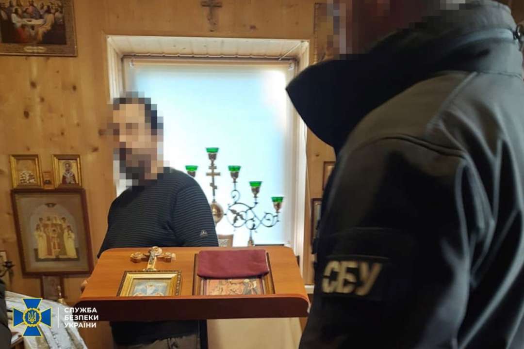 Настоятель храму з Вінниці виправдовував збройну агресію рф/Фото: СБУ