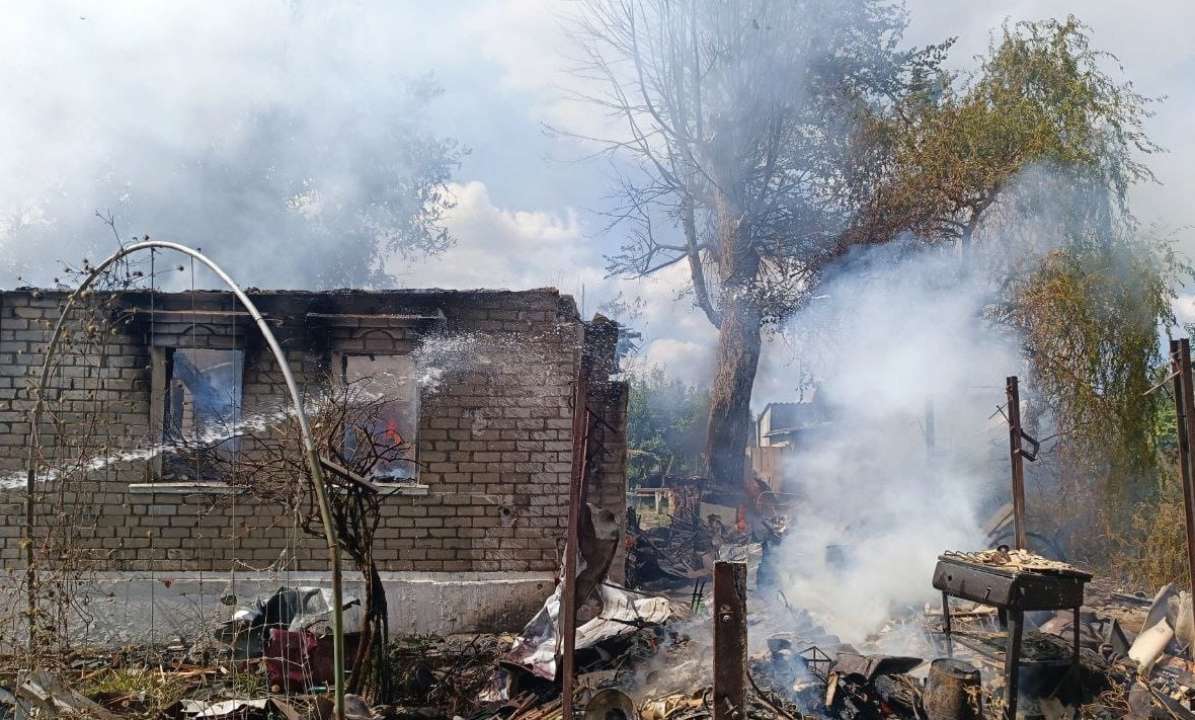 Обстрелы украинских городов 18 августа. Фото: ГСЧС атаки россиян 18 августа 2024 года