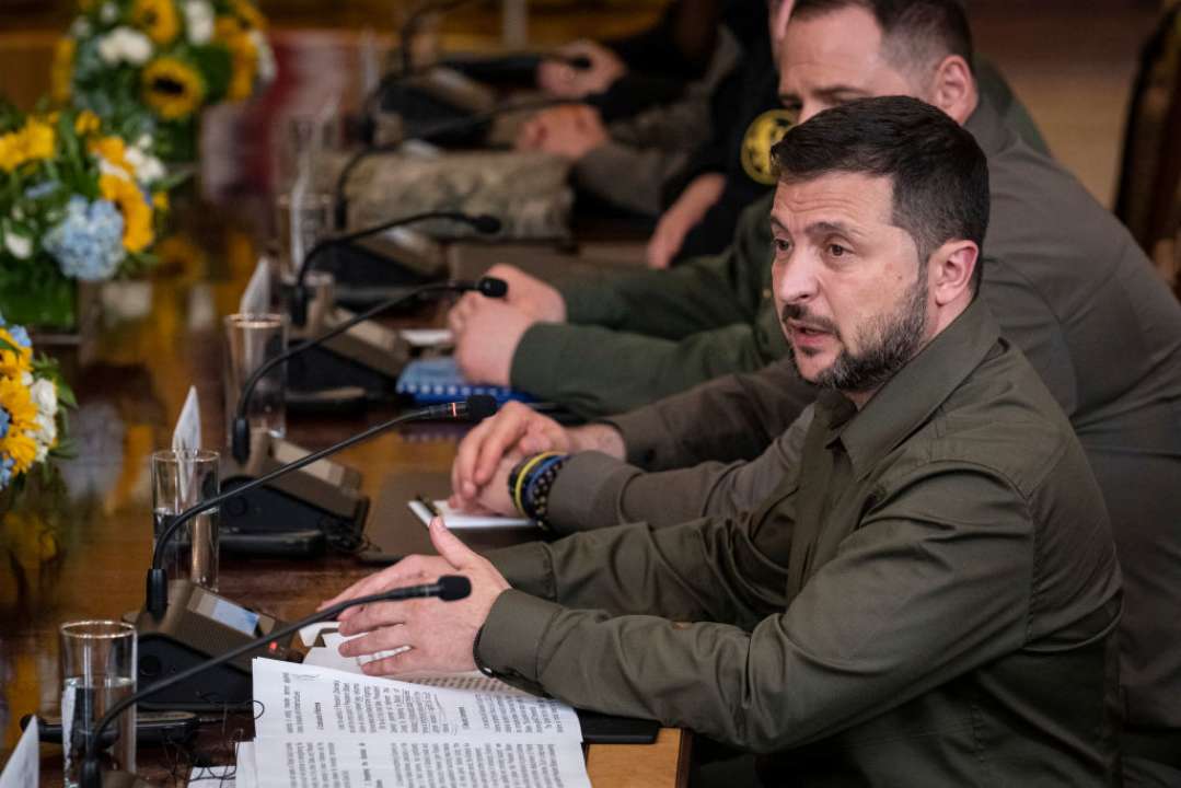 Зеленський провів Ставку: розглянули питання, які мають "критичне значення для міцності України"/Фото: Getty Images Зеленський провів Ставку: розглянули питання, які мають "критичне значення для міцності України"/Фото: Getty Images