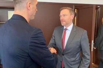 Володимир Кличко закликав канцлерів Німеччини та Австрії збільшити підтримку України/Фото: Facebook/Автор: Віталій Кличко Кличко