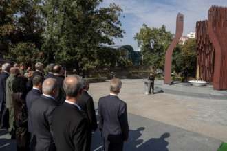 Сьогодні вшанували пам'ять жертв геноциду кримськотатарського народу Зеленський взяв участь у відкритті Меморіалу пам'яті жертв геноциду кримськотатарського народу