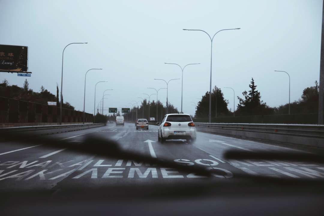 Фото: Unsplash В Україні підняли штрафи за порушення ПДР
