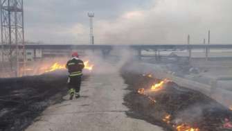 Ворог не припиняє нищити мирні райони Луганської області/Фото: Луганська ОДА У Луганській області горить нафтосховище