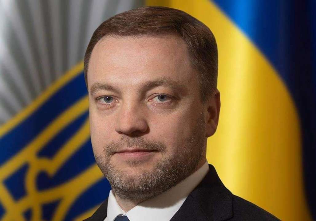 У всіх громадян має бути вогнепальна зброя для захисту/Фото: Facebook/Автор: Денис Монастирський Денис Монастирський