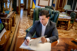 Зеленский подписал закон об энергоэффективности/Фото: Офис президента Украины Зеленский