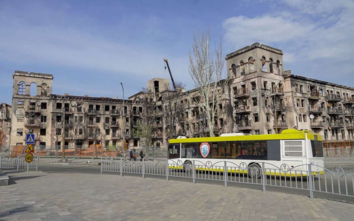 Маріуполь відкинули в розвитку на тисячу років / Фото: Getty Images