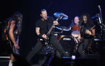 Рокери з Metallica зібрали космічну суму для України/Фото: Getty Images Рокери з Metallica зібрали космічну суму для України/Фото: Getty Images