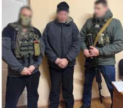 Перебуваючи на псевдопосадах, вони входили до складу так званих слідчо-оперативних груп Перебуваючи на псевдопосадах, вони входили до складу так званих слідчо-оперативних груп